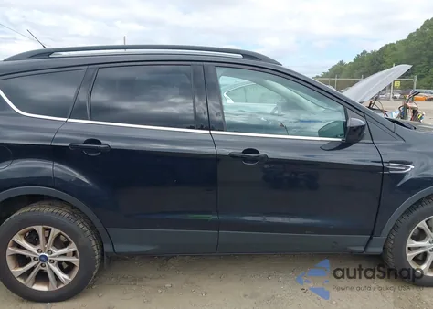 2017 Ford Escape Se z USA, uszkodzony, nr VIN 1FMCU9GD6HUD32992